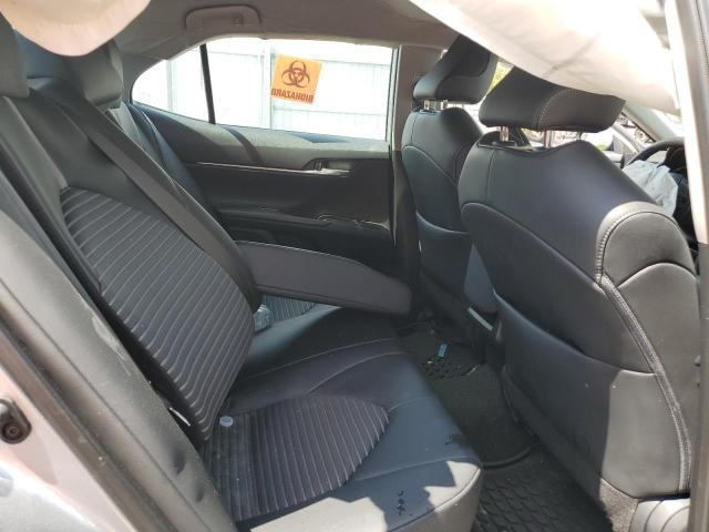 4T1G11AKXPU767807 - 2023 TOYOTA CAMRY SE NIGHT SHADE SILVER photo 10