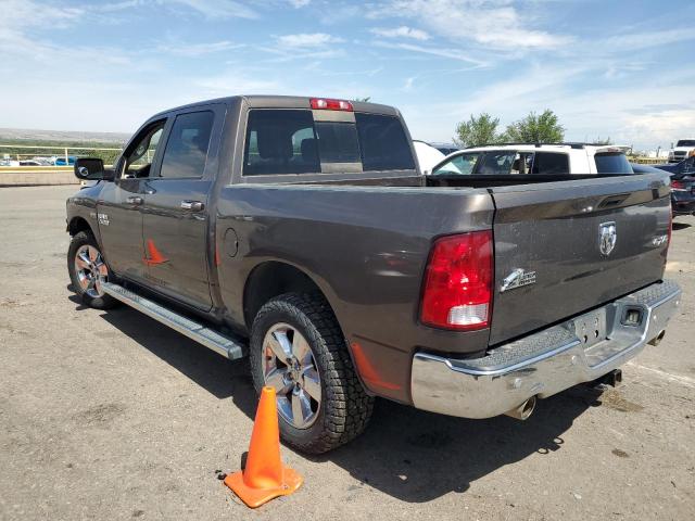 3C6RR7LT5JG176039 - 2018 RAM 1500 SLT Marron photo 2