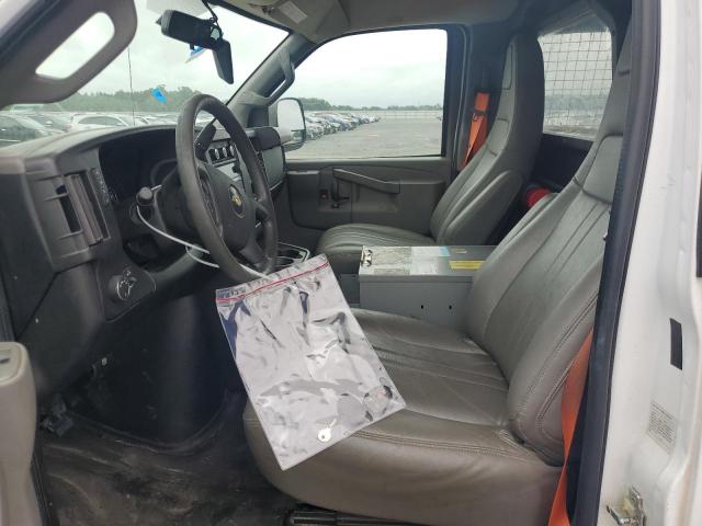 1GCWGAFP9J1196449 - 2018 CHEVROLET EXPRESS G2 თეთრი ფოტო 7