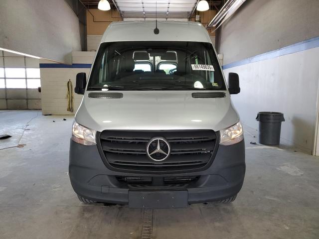 W1Z4EFHY1NP511755 - 2022 MERCEDES-BENZ SPRINTER 2500 SILVER photo 5