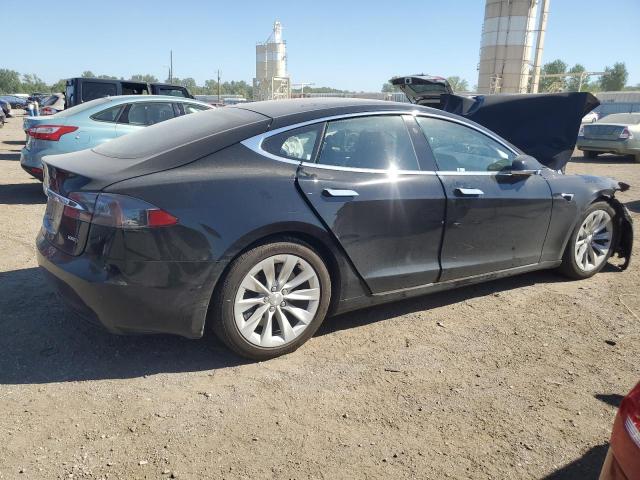 5YJSA1E26JF286459 - 2018 TESLA MODEL S შავი ფოტო 3
