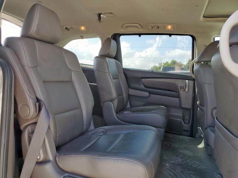 5FNRL5H6XFB037393 - 2015 HONDA ODYSSEY EXL WHITE photo 11