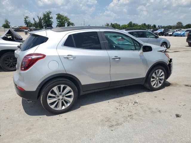 KL4CJASB6JB582720 - 2018 BUICK ENCORE PREFERRED SILVER photo 3