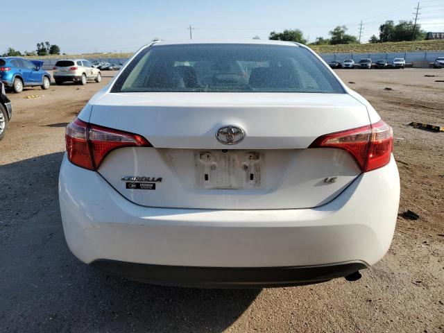 5YFBURHEXKP896625 - 2019 TOYOTA COROLLA L თეთრი ფოტო 6