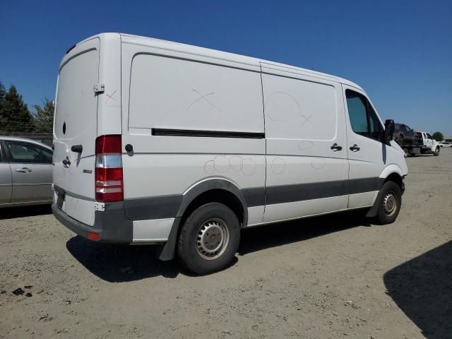 WD3PE7CD2HP380673 - 2017 MERCEDES-BENZ SPRINTER 2500 Weiß Foto 3