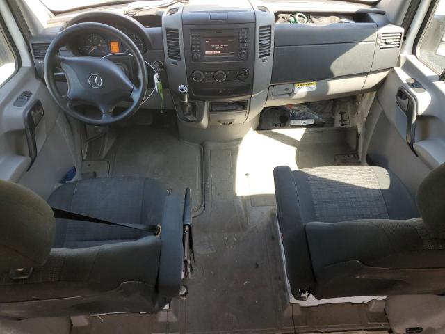 WD3PE7CD2HP380673 - 2017 MERCEDES-BENZ SPRINTER 2500 Weiß Foto 8