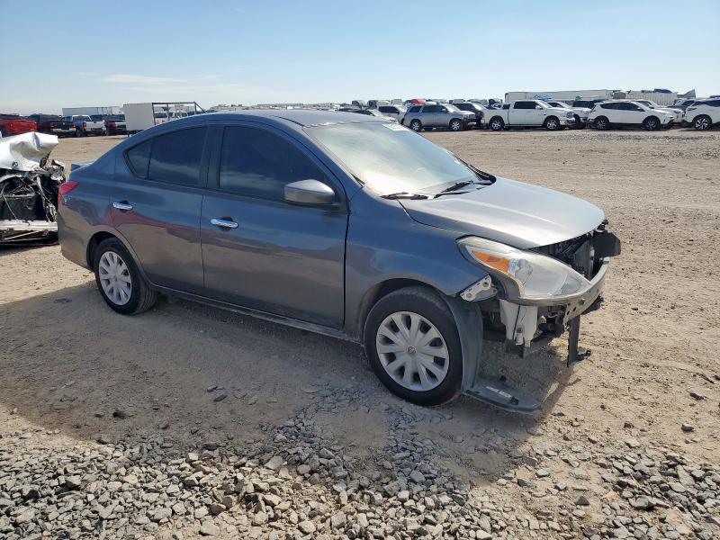 3N1CN7AP9JL879458 - 2018 NISSAN VERSA S 石墨色 照片 4