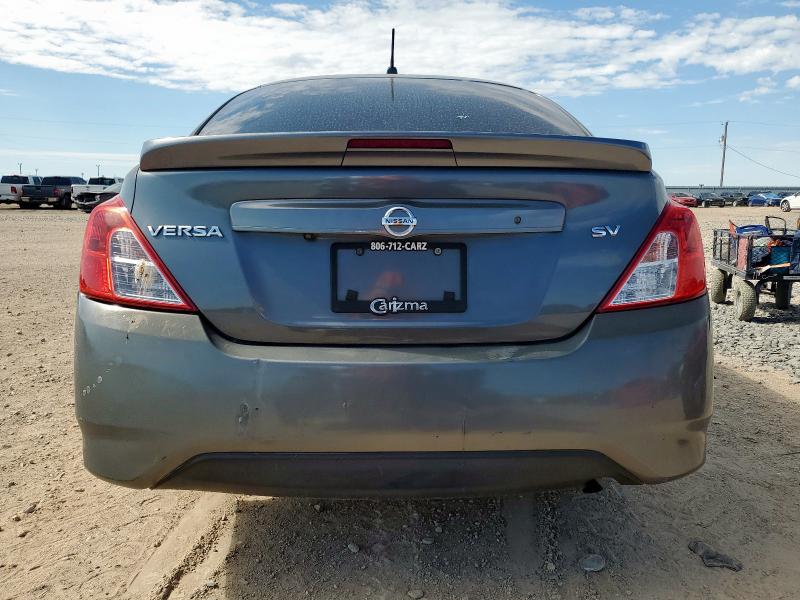 3N1CN7AP9JL879458 - 2018 NISSAN VERSA S 石墨色 照片 6