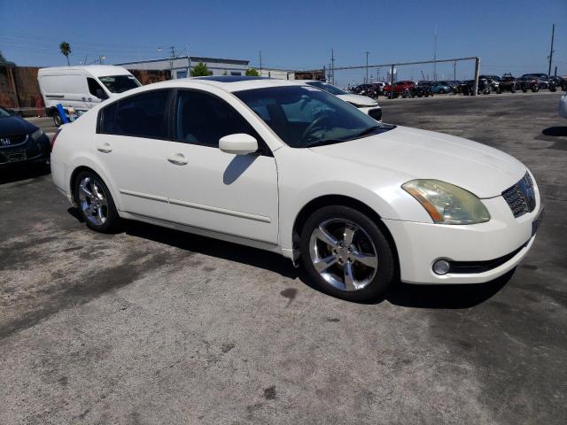 1N4BA41E35C853107 - 2005 NISSAN MAXIMA SE WHITE photo 4