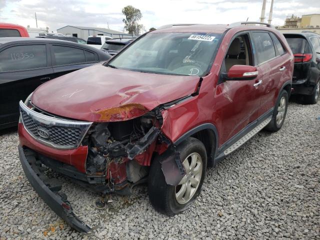 5XYKT3A12BG086143 - 2011 KIA SORENTO BASE RED photo 2