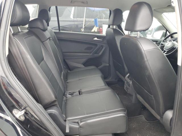 3VV3B7AX5JM188185 - 2018 VOLKSWAGEN TIGUAN SE Черный фото 11