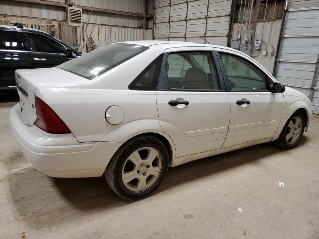 1FAFP34313W343175 - 2003 FORD FOCUS SE COMFORT WHITE photo 3