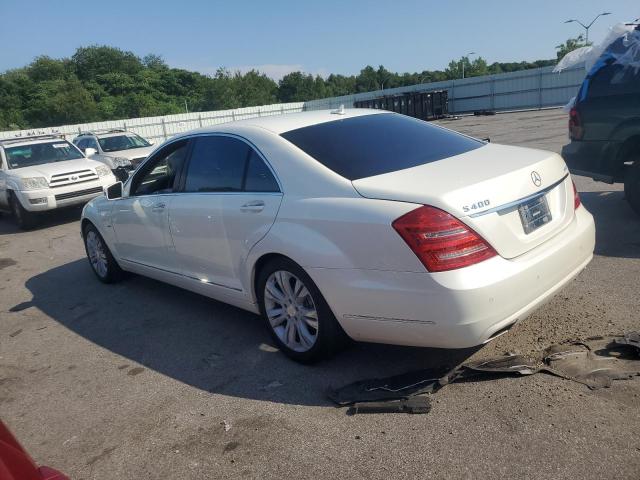 WDDNG9FB8AA302099 - 2010 MERCEDES-BENZ S 400 WHITE photo 2