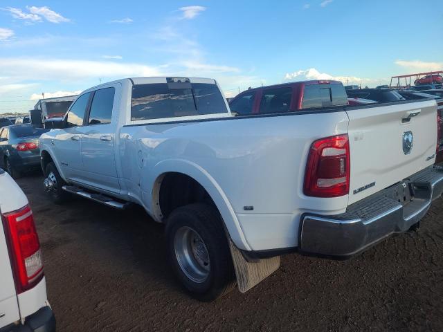 3C63RRJL3NG356842 - 2022 RAM 3500 LARAMIE WHITE photo 2