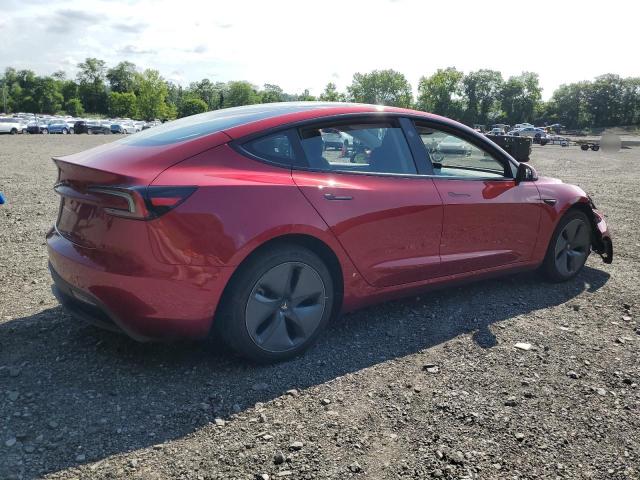 5YJ3E1EA1SF019697 - 2025 TESLA MODEL 3 RED photo 3