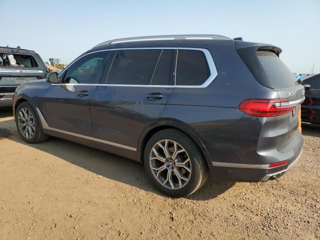 5UXCW2C54KL087240 - 2019 BMW X7 XDRIVE40I GRAY photo 2