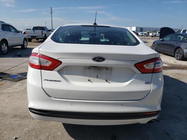 3FA6P0H76GR363751 - 2016 FORD FUSION SE WHITE photo 6