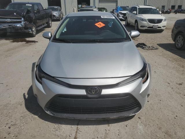 5YFB4MDE1PP069435 - 2023 TOYOTA COROLLA LE Plata foto 5