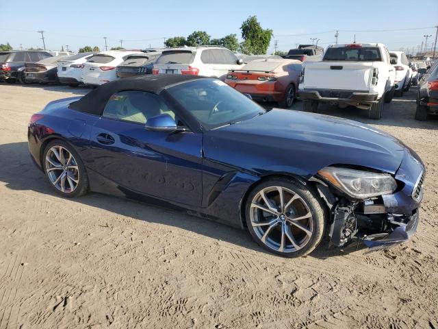 WBAHF3C00LWW59466 - 2020 BMW Z4 SDRIVE30I Niebieski zdjęcie 4