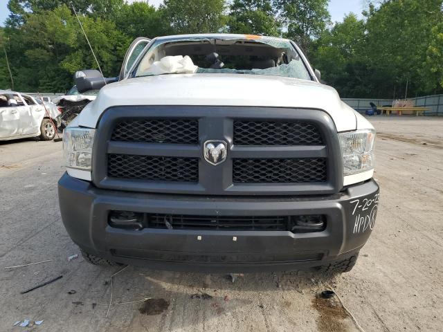 3C6LR5AT8GG373499 - 2016 RAM 2500 ST WHITE photo 5