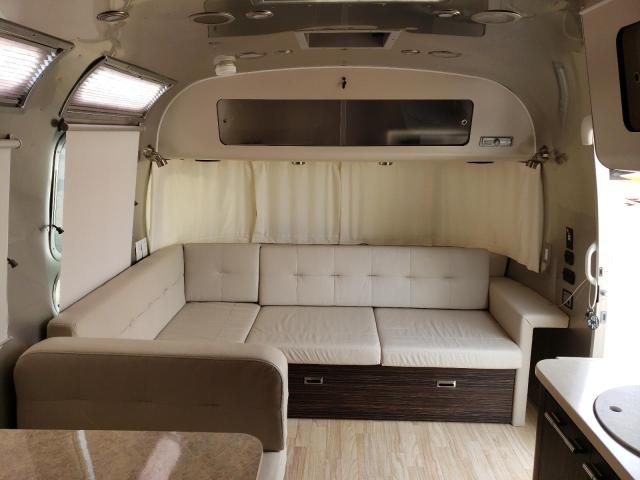 1STJFYP21FJ531110 - 2015 AIRS INTERNATIO SILVER photo 5