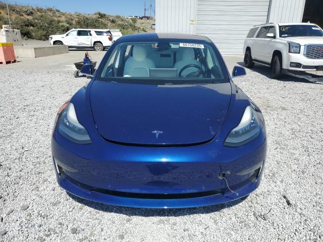 5YJ3E1EB5JF086147 - 2018 TESLA MODEL 3 ლურჯი ფოტო 5