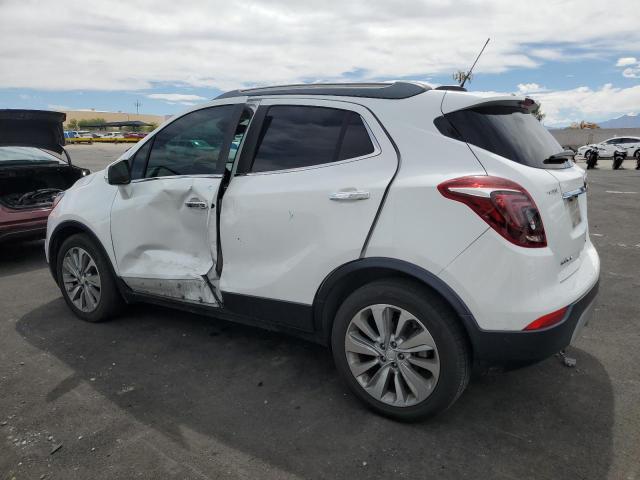 KL4CJASB1JB542304 - 2018 BUICK ENCORE PREFERRED WHITE photo 2