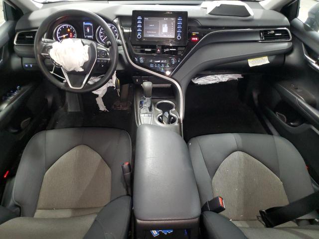 4T1C11AK7NU649421 - 2022 TOYOTA CAMRY LE WHITE photo 8