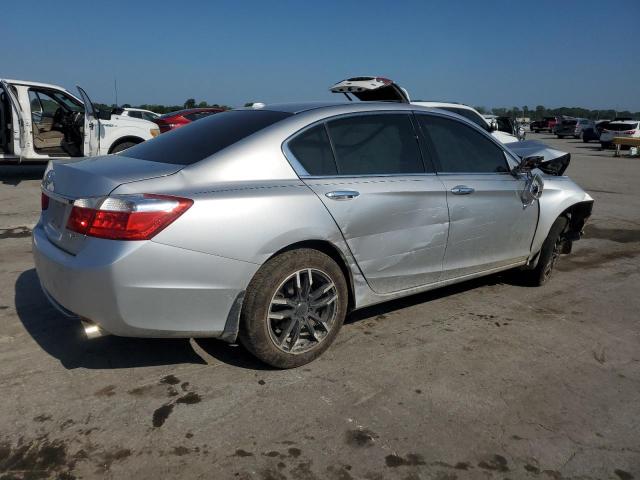 1HGCR3F85DA039623 - 2013 HONDA ACCORD EXL SILVER photo 3