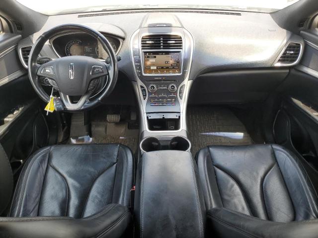 2LMTJ8LP7GBL75555 - 2016 LINCOLN MKX RESERVE WHITE photo 8