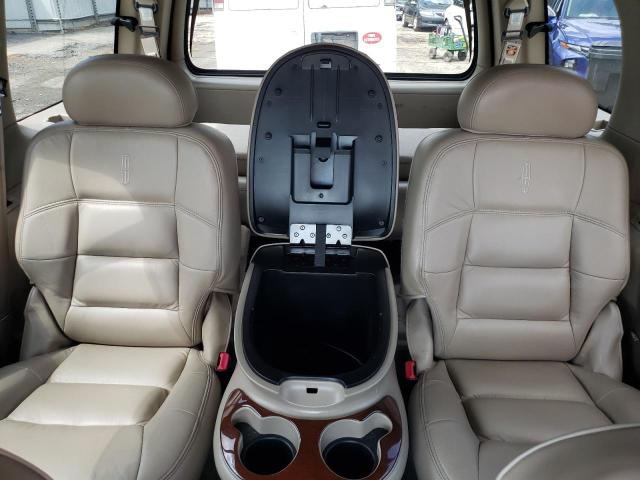 5LMFU28A8YLJ31137 - 2000 LINCOLN NAVIGATOR 黑色 照片 10