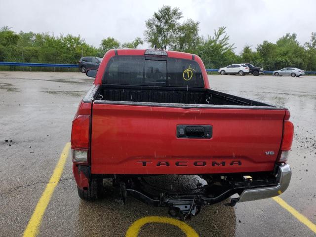 3TMAZ5CN9JM072540 - 2018 TOYOTA TACOMA DOUBLE CAB 红色 照片 6