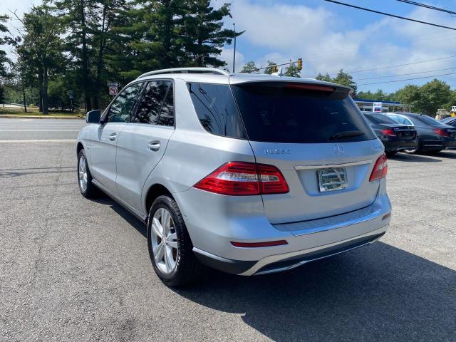 4JGDA5HB8CA027023 - 2012 MERCEDES-BENZ ML 350 4MATIC SILVER photo 4