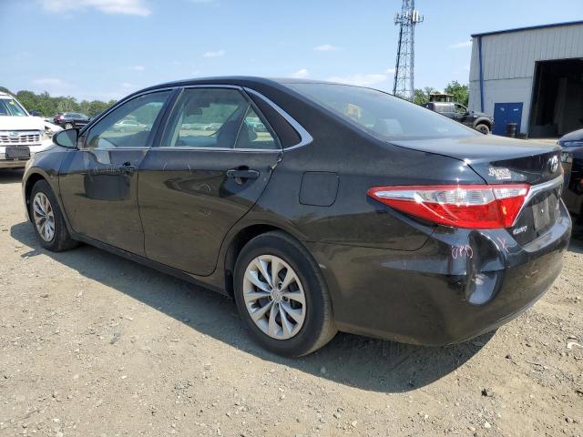 4T1BF1FK2GU514338 - 2016 TOYOTA CAMRY LE BLACK photo 2