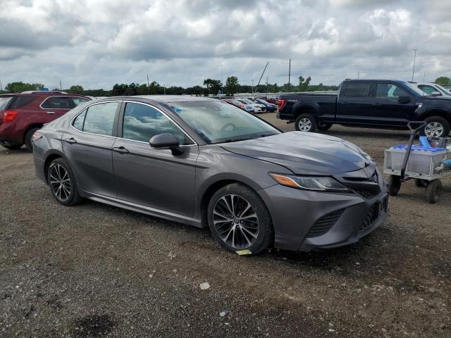 4T1B11HK2JU033542 - 2018 TOYOTA CAMRY L 灰色 照片 4