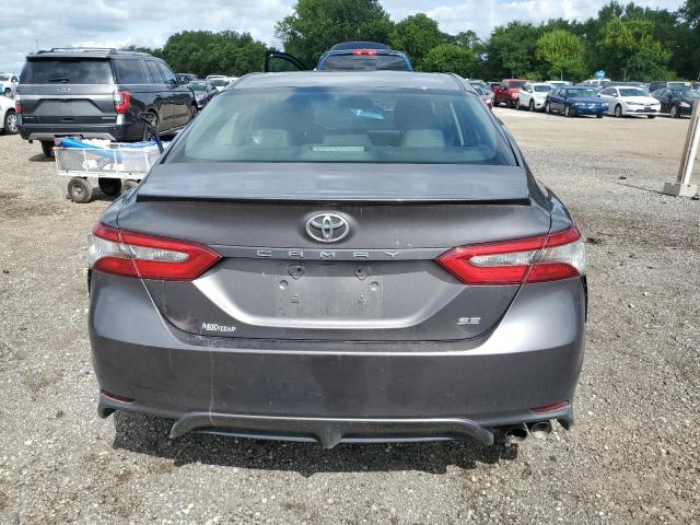 4T1B11HK2JU033542 - 2018 TOYOTA CAMRY L 灰色 照片 6