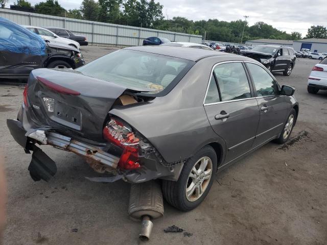 1HGCM56707A081266 - 2007 HONDA ACCORD EX SILVER photo 3