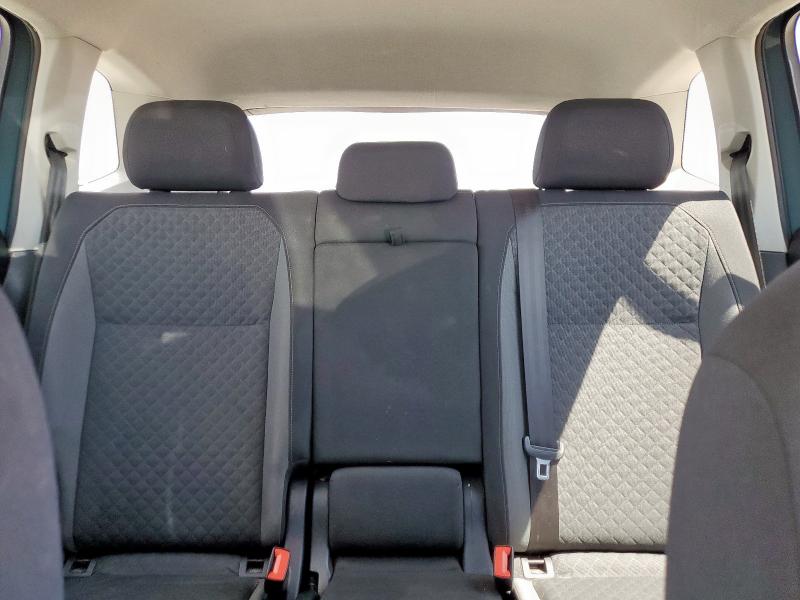 3VV0B7AX6KM117887 - 2019 VOLKSWAGEN TIGUAN S BLUE photo 10
