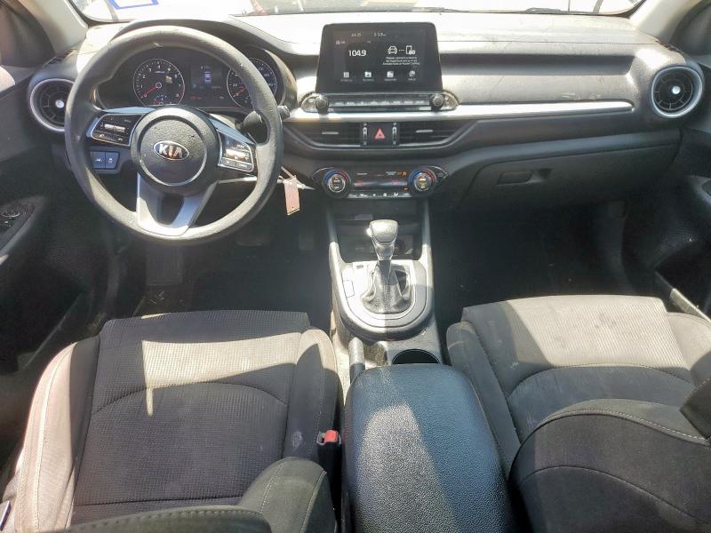 3KPF24AD9KE035627 - 2019 KIA FORTE FE Qara foto 8