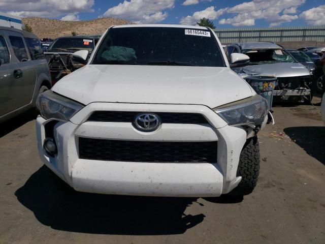JTEBU5JR4G5305050 - 2016 TOYOTA 4RUNNER SR5/SR5 PREMIUM 白色 照片 5