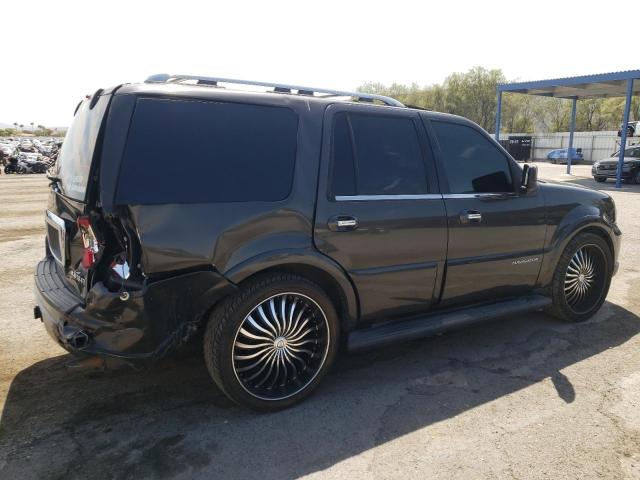 5LMFU27565LJ18063 - 2005 LINCOLN NAVIGATOR GRAY photo 3