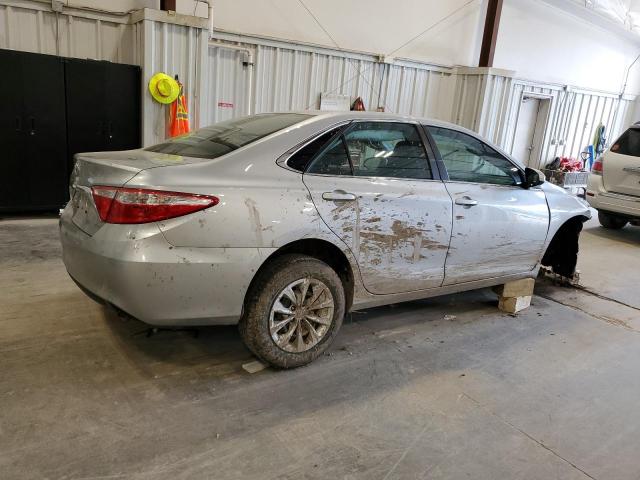 4T1BF1FK0HU648010 - 2017 TOYOTA CAMRY LE SILVER photo 3