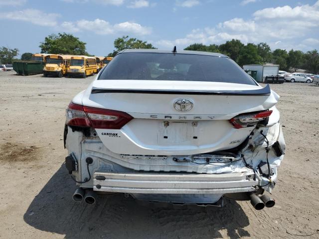 4T1B61HK7KU209620 - 2019 TOYOTA CAMRY XSE Weiß Foto 6
