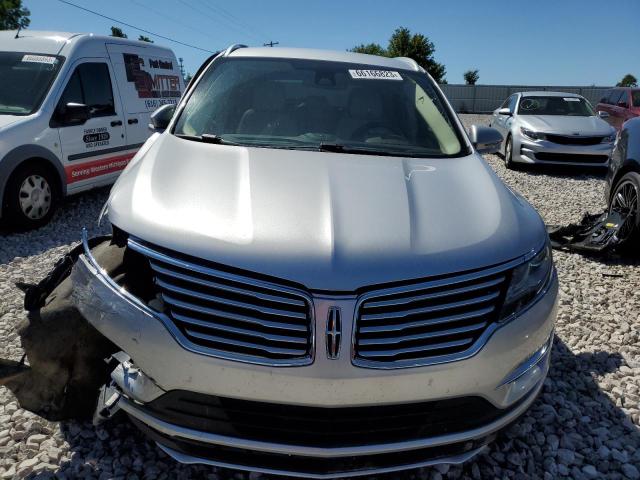 5LMTJ2DH9GUJ11938 - 2016 LINCOLN MKC SELECT 银色 照片 5