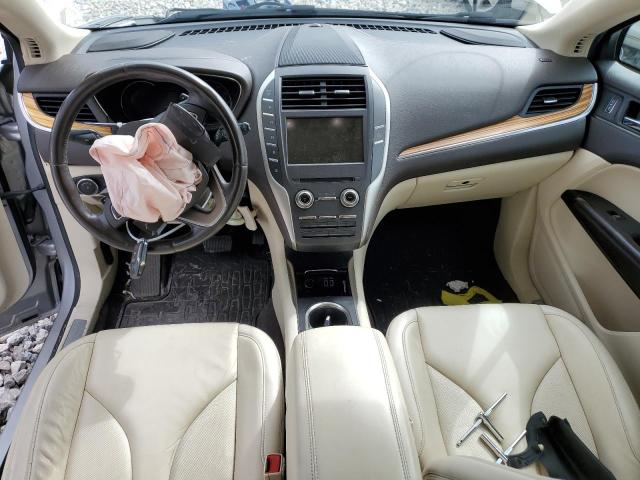 5LMTJ2DH9GUJ11938 - 2016 LINCOLN MKC SELECT 银色 照片 8