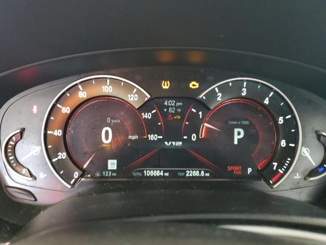 WBAJE5C51JWA94981 - 2018 BMW 540 I WHITE photo 9