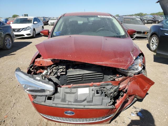 1FADP3FE6JL330927 - 2018 FORD FOCUS SE RED photo 5