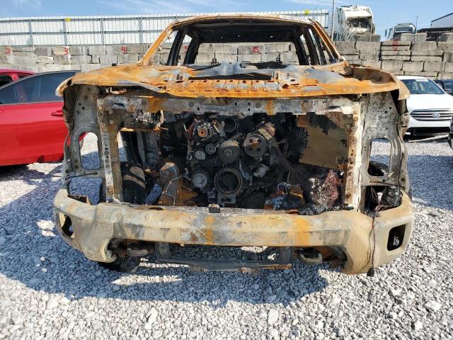 2GC4YLE71R1141324 - 2024 CHEVROLET SILVERADO K2500 HEAVY DUTY WHITE photo 5