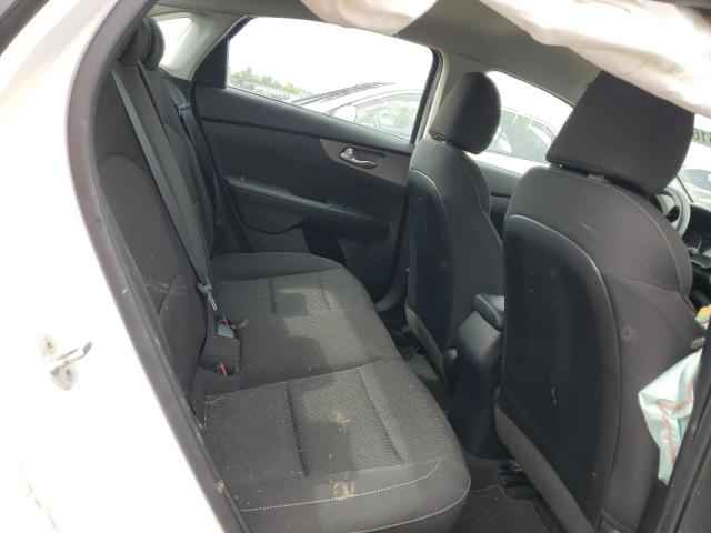 3KPF24AD2KE082840 - 2019 KIA FORTE FE 白色 照片 10