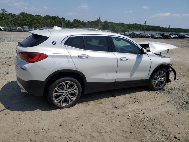 WBXYJ5C58K5N70857 - 2019 BMW X2 XDRIVE28I WHITE photo 3